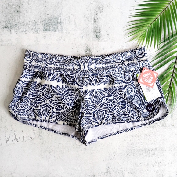 Roxy Other - Roxy | Endless Summer 2" Boardshorts L